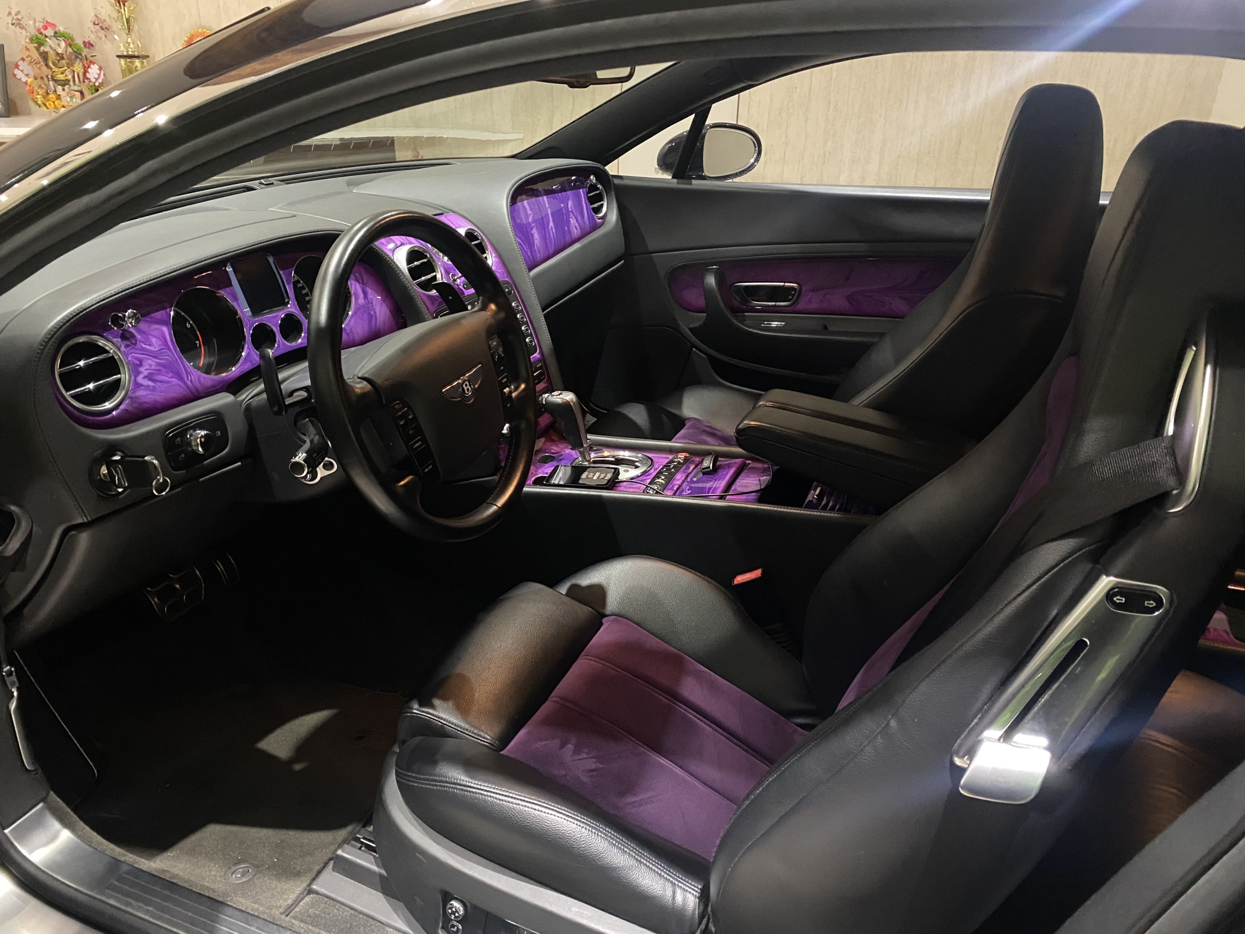 ベントレーコンチネンタルgt4wd フルカスタムカー Pure 大井町 中古車 足柄上郡 車 スポーツカー